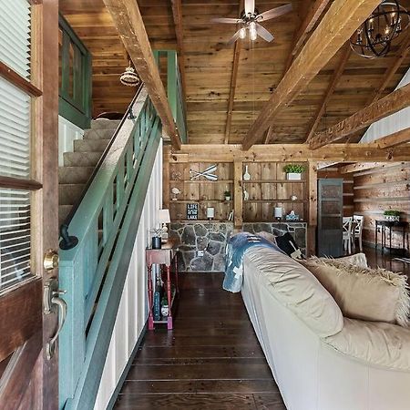 Rustic Cabin, Dock, Firepit, Kayaks & Games Winchester Екстериор снимка